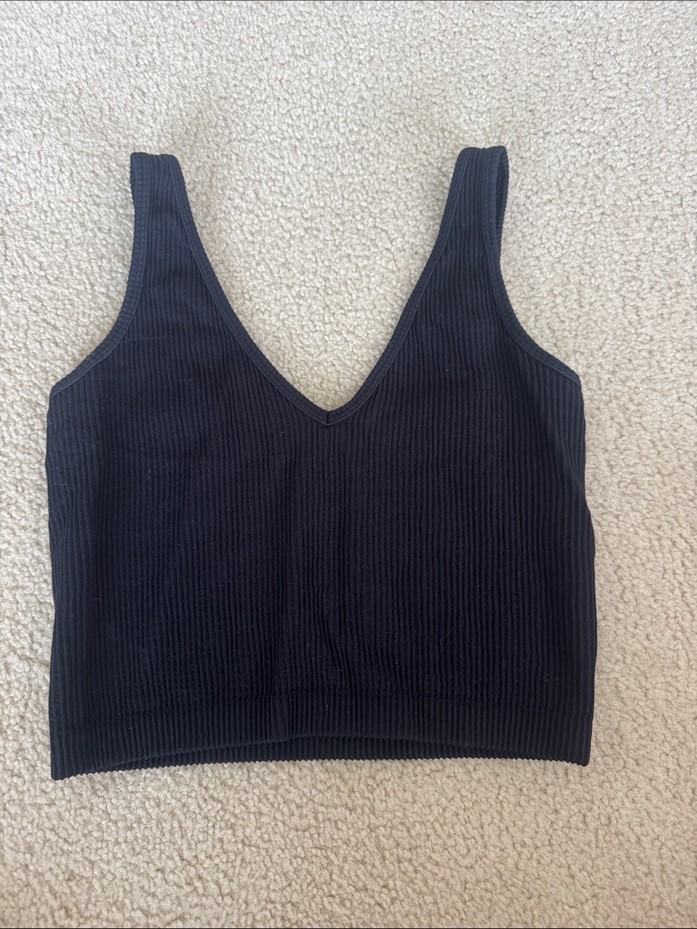 Arizona Jean Company Black Ribbed V-Neck Crop Tank